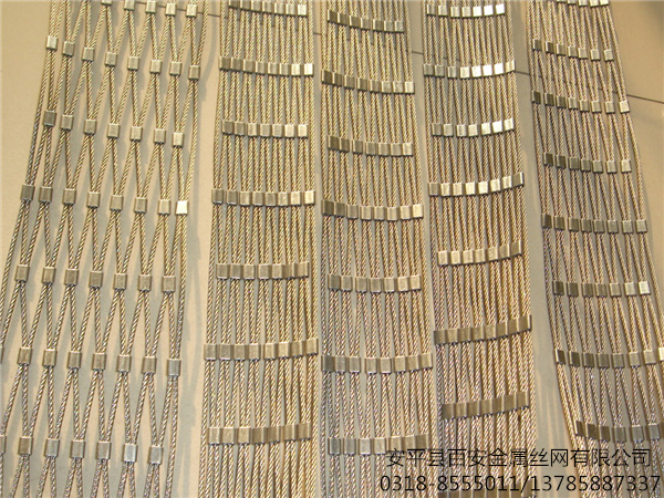 金屬網(wǎng)簾_金屬布