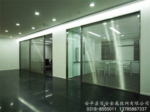 金屬網簾屏風